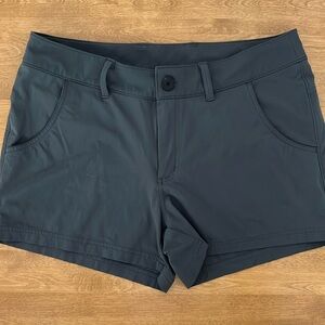 Eastern Mountain Sports EMS gray women’s shorts size 12